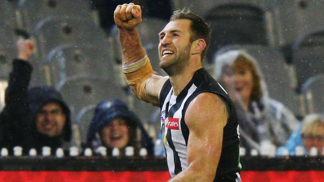 Travis Cloke is expected to land at the Western Bulldogs.