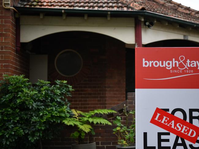 SYDNEY, AUSTRALIA - NewsWire Photos JUNE, 01, 2021: For lease signage on a residential property in Sydney. Picture: NCA NewsWire/Joel Carrett