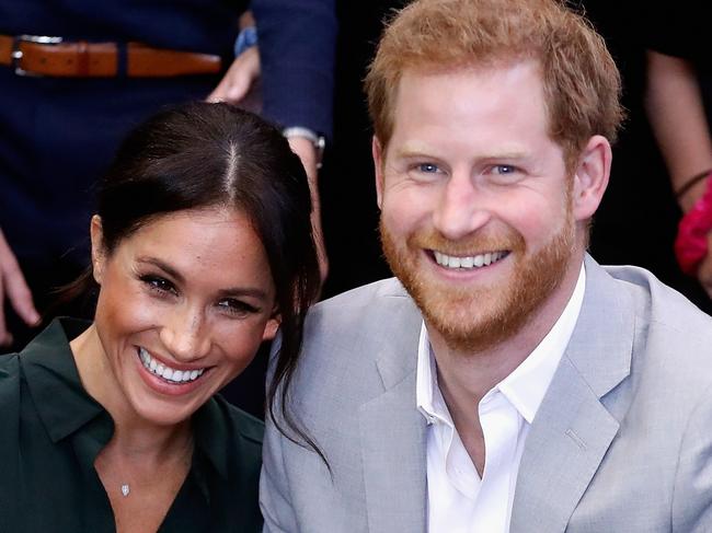 PEACEHAVEN, UNITED KINGDOM - OCTOBER 03:  (EDITORS NOTE: Retransmission with alternate crop.)  Meghan, Duchess of Sussex and Prince Harry, Duke of Sussex make an official visit to the Joff Youth Centre in Peacehaven, Sussex on October 3, 2018 in Peacehaven, United Kingdom. The Duke and Duchess married on May 19th 2018 in Windsor and were conferred The Duke & Duchess of Sussex by The Queen.  (Photo by Chris Jackson/Getty Images)