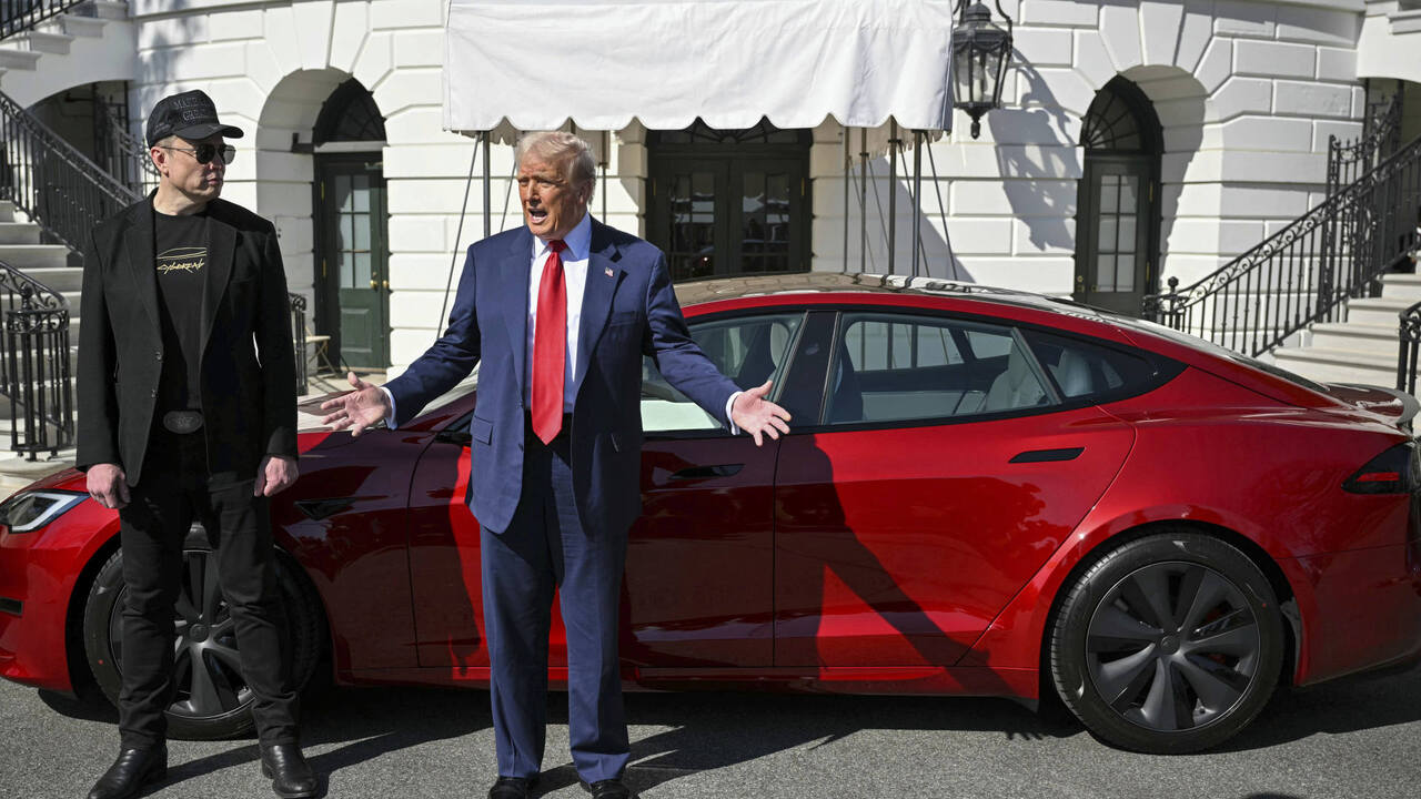 Watch: Trump Says He Will Buy a Tesla in Support of Elon Musk