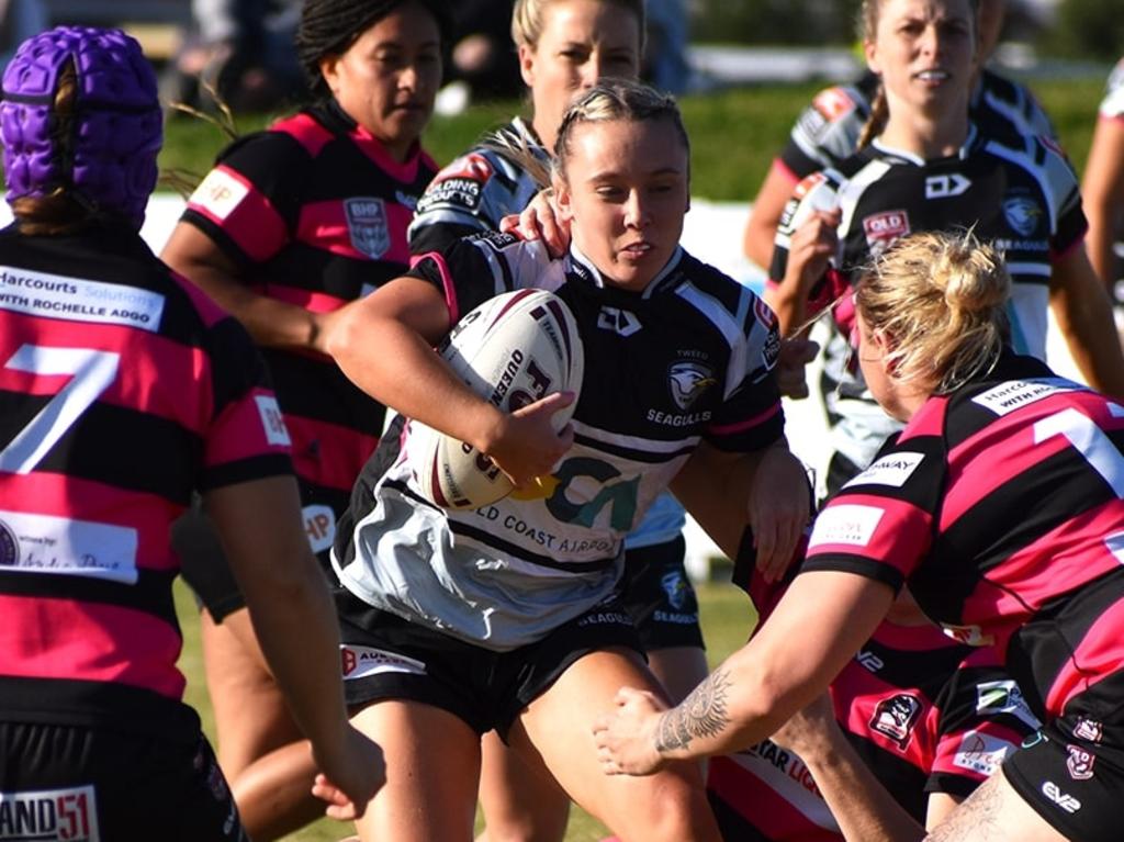 Lailee Phillips in action for Tweed Heads Seagulls in the Holcim Cup.