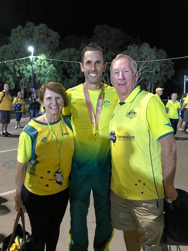 The Knowles contingent lends their support to Mark. Picture: CONTRIBUTED