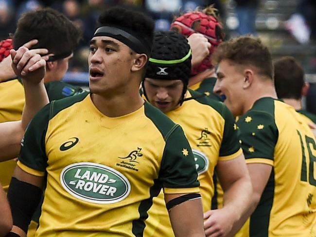 ROSARIO, ARGENTINA - JUNE 17:  Players of Australia celebrates after winning a Semi Final match between Argentina U20 and  Australia U20 as part of World Rugby U20 Championship 2019 at Racecourse Stadium on June 17, 2019 in Rosario, Argentina. (Photo by Marcelo Endelli - World Rugby/Getty Images)