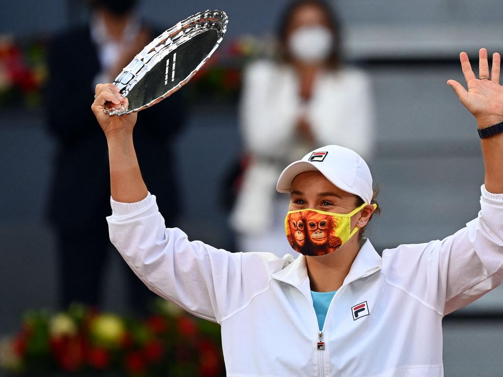 Australia's Ashleigh Barty poses with her trophy after being beaten by Belarus' Aryna Sabalenka during their 2021 WTA Tour Madrid Open tennis tournament singles final match at the Caja Magica in Madrid on May 8, 2021. (Photo by GABRIEL BOUYS / AFP)