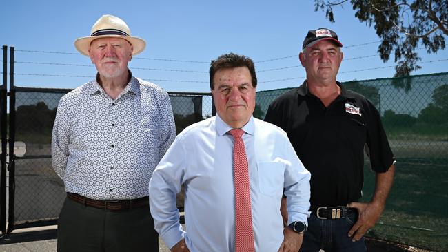 Independent MLC Frank Pangallo (centre) pictured with former investigator Bill Hayes and Flavio Anfiteatro from Flavio and Sons Civil. Picture: Naomi Jellicoe