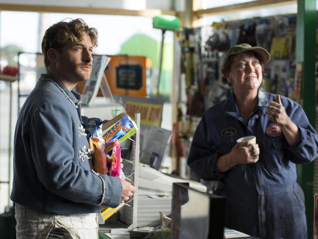 Dean O'Gorman (Jon) in a scene from Kiwi comedy chase film, Pork Pie.