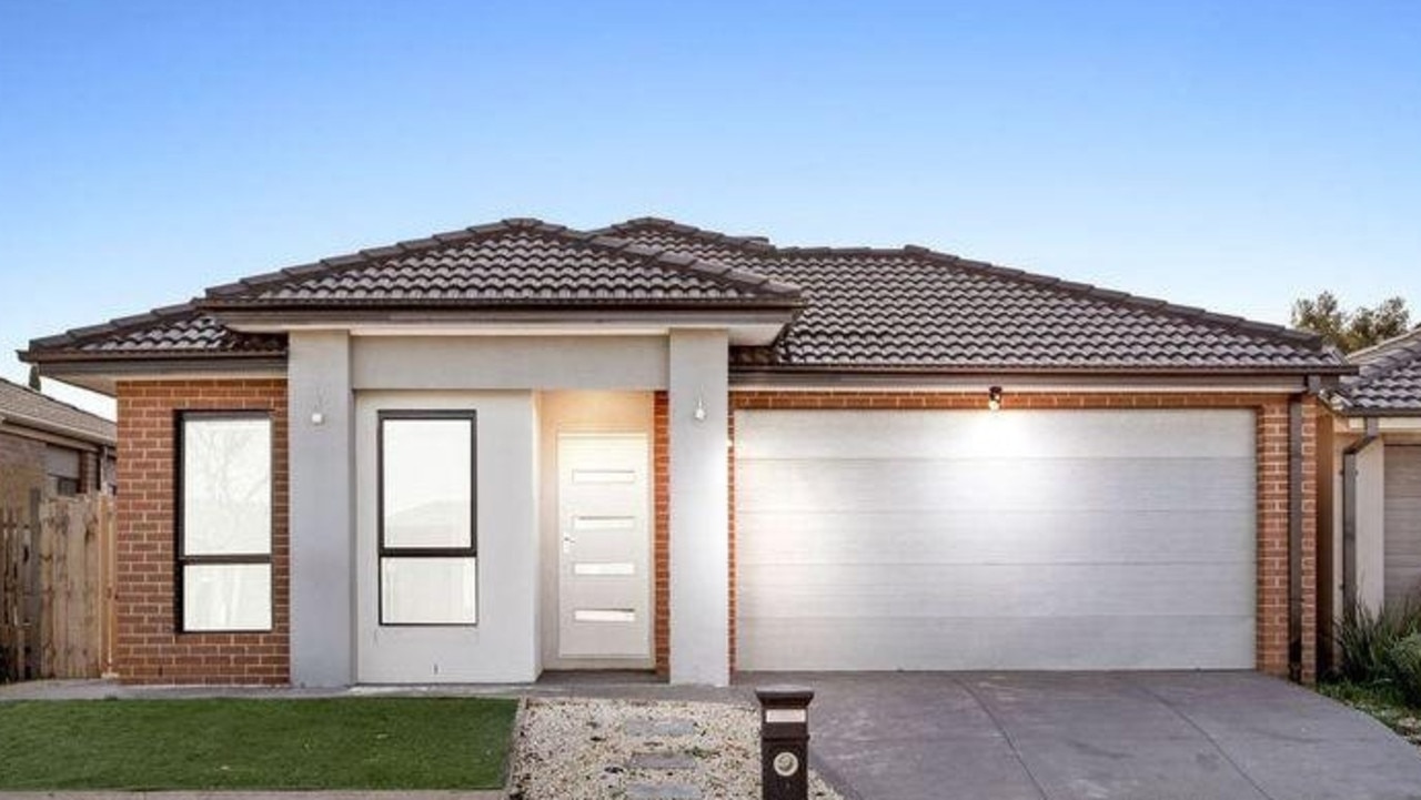 <a href="https://www.realestate.com.au/property-house-vic-thornhill+park-145606228">29 Stockport Cres, Thornhill Park</a> - where home prices dipped 1.5% - is on the market for $565k-$585k.