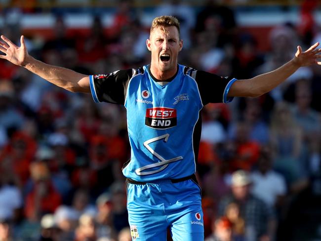 Adelaide Strikers BBL star and Gold Coast product Billy Stanlake. Picture: AAP Image/Richard Wainwright