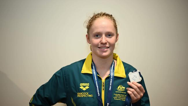 Rebecca Jacobson in 2019 with her two world championship silver medals.