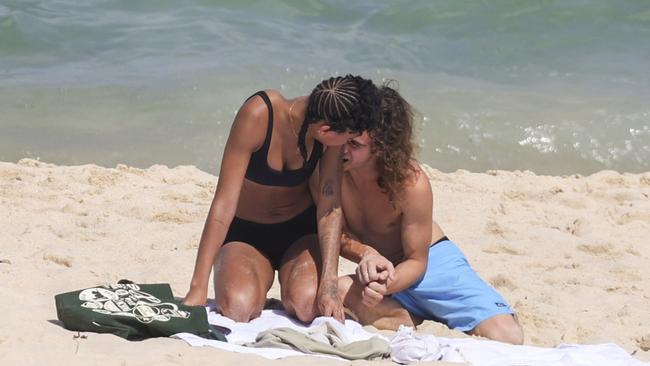 Willow Smith and Eddie Benjamin pictured at Sydney’s Bronte Beach on Friday December 8th, following the GQ Men of the Year Awards last week. Photo: Media Mode.