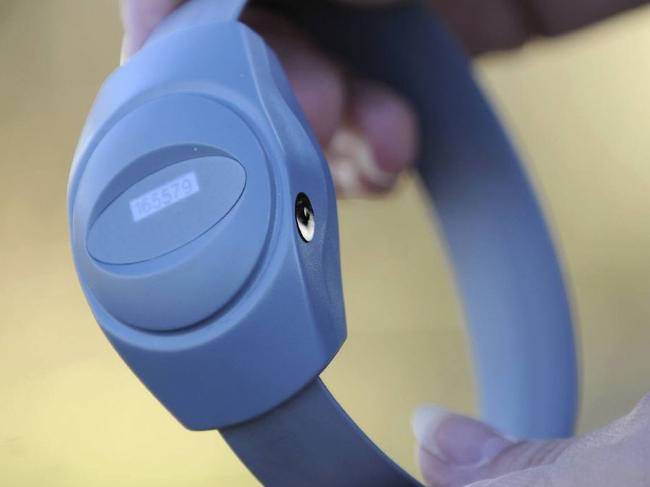 19/05/2008 NEWS: Glenn Wheatley release. Electronic ankle bracelet, like the one Glenn will wear while on home detention, during the remainder of his sentence.