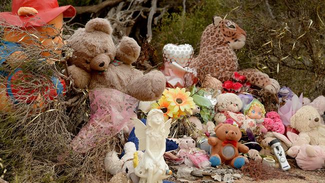 The memorial dedicated to Khandalyce Pearce, whose remains were found in a suitcase near Wynarka on the side of the Karoonda Hwy. Picture: Bianca De Marchi