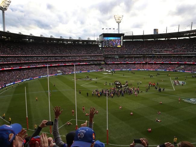 Last year’s Grand Final between the Western Bulldogs and Sydney played during the day. Picture: George Salpigtidis