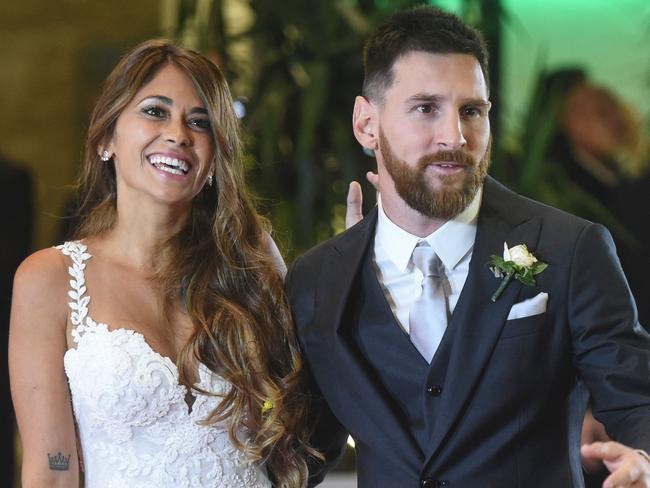 Lionel Messi and Antonella Roccuzzo expecting third child | Herald Sun
