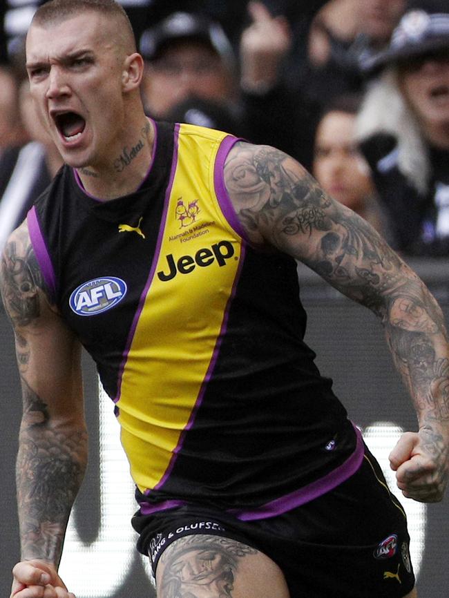 Dustin Martin celebrates a goal for the Tigers.