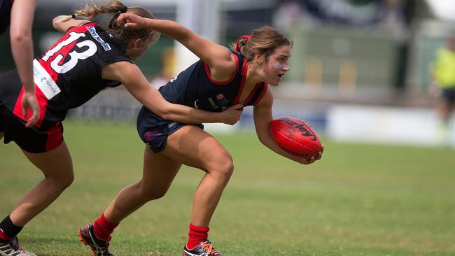 Norwood's Matilda Zander in action during her side's SANFLW match against West Adelaide. Picture: Deb Curtis