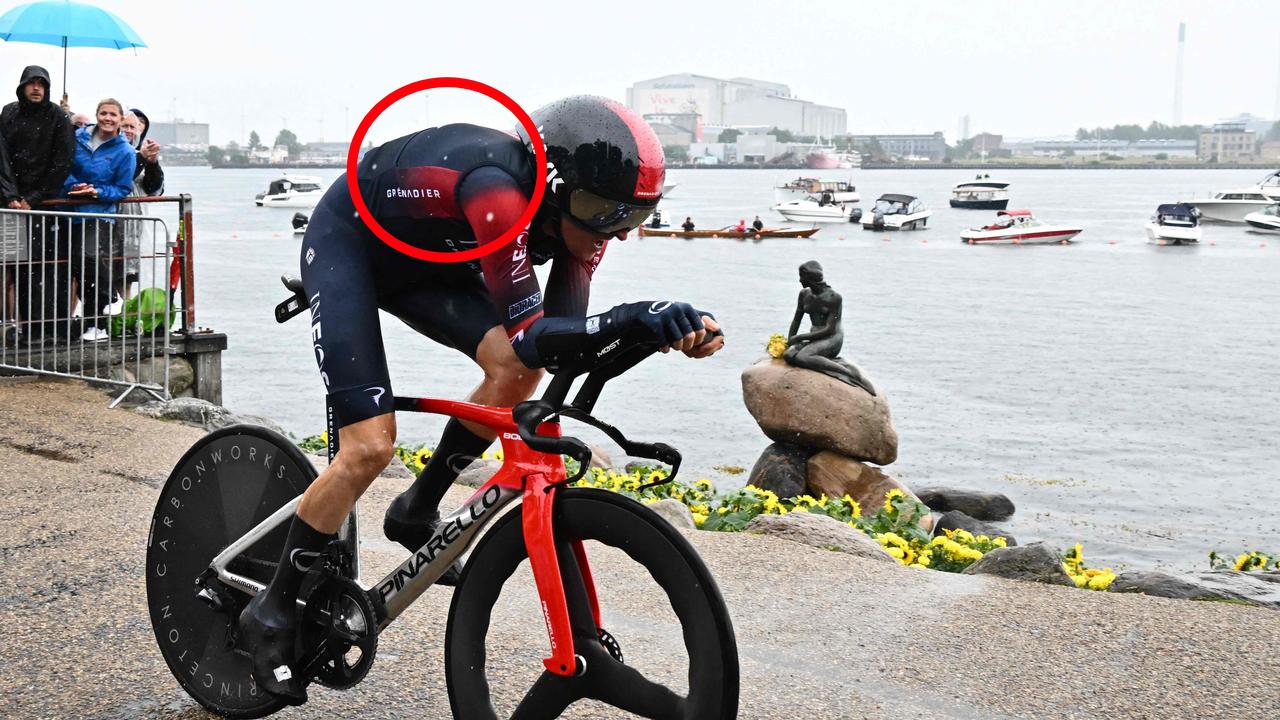 Geraint Thomas makes wardrobe blunder