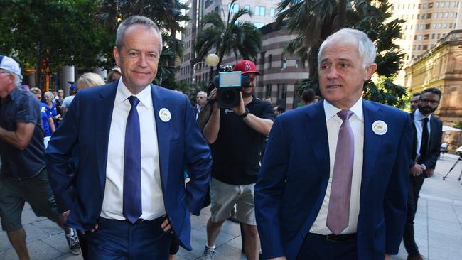 Leader of the Opposition Bill Shorten and Prime Minister Malcolm Turnbull arrive for the final public hearing to mark the end of the Royal Commission into Institutional Responses to Child Sexual Abuse in Sydney, Thursday, December 14, 2017. (AAP Image/Mick Tsikas) NO ARCHIVING