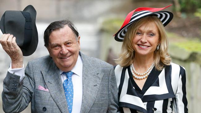 Barry Humphries and his wife Lizzie Spender. Picture: Getty Images.