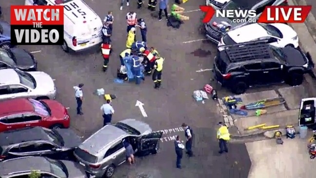 Footage of car crash in Quakers Hill this afternoon (7 News)