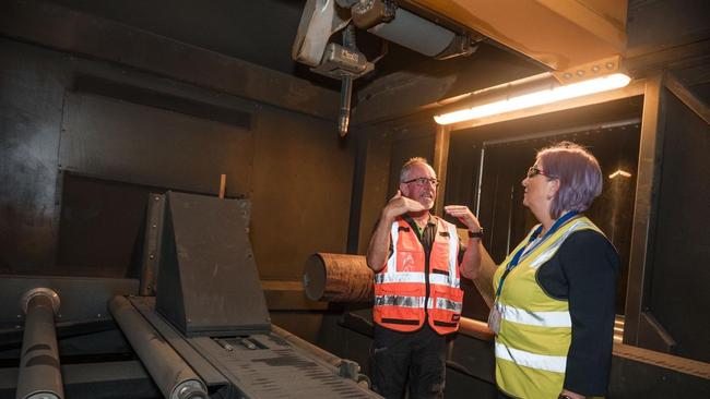 Business Minister Robyn Cahill visits Steeline GRP: Picture Julianne Osbourne