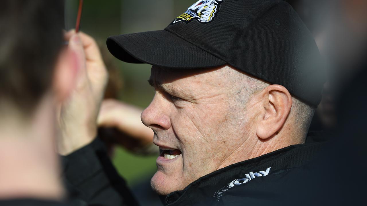 Rodney Eade delivers another cracking spray as senior coach of Balwyn.