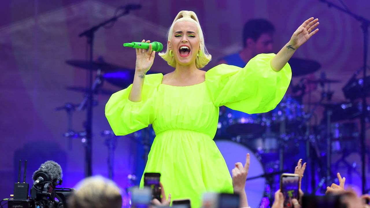 The singer performed at a bushfire fundraiser on Wednesday. Picture: James Ross/AAP