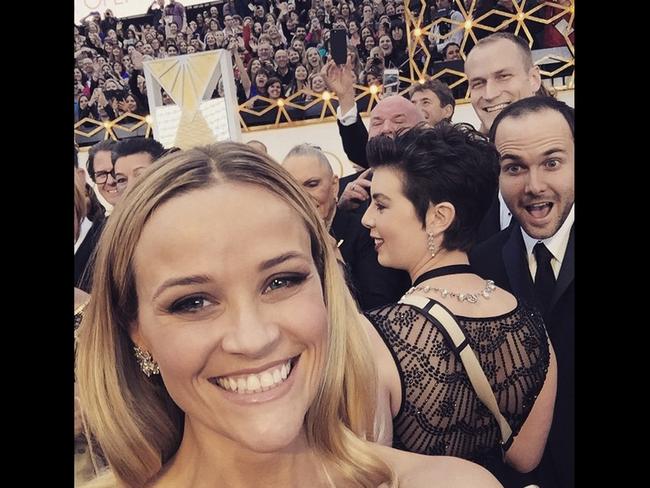 Reese Witherspoon at the Oscars 2015 via Instagram, #RedCarpet #Aboutlastnight #Oscars #WILD