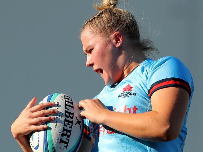 SYDNEY, AUSTRALIA - APRIL 16: Rosie Ebbage of the Waratahs takes a lineout during the Super W match between NSW Waratahs Women and Queensland Reds at Concord Oval, on April 16, 2023, in Sydney, Australia. (Photo by Jeremy Ng/Getty Images)