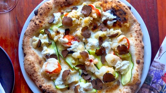 400 Gradi has established itself as one of Melbourne’s must-try pizza places.