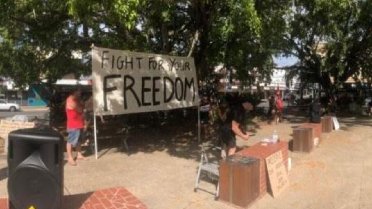 A 'Freedom Rally' was held at Maryborough's Town Hall green at the weekend.