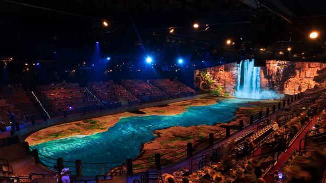 The Australian Outback Spectacular show Heartland delves into the tale of two Australian farmers.