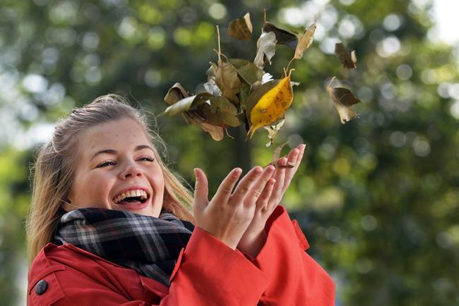 Where did Autumn go? Anneliese Hinchliffe, who was rugged up in Memorial Park, says goodbye to autumn. . Picture: Patrick Woods