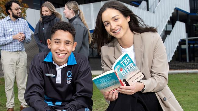 MELBOURNE AUSTRALIA - APRIL 26TH 2024 : Beaumaris Secondary College have a ratio on the lower end of the student to staff ratio scale, with 11.6 students per teacher. Teacher Chelsea Salahoras, with student Adam Abu-Karima. PICTURE : Nicki Connolly