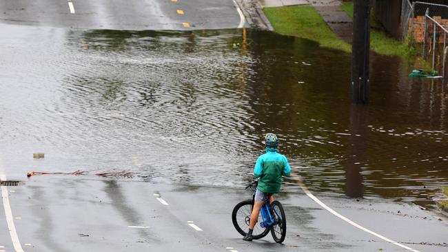 Roads remain closed after heavy rain. Picture: NewsWire/Tertius Pickard