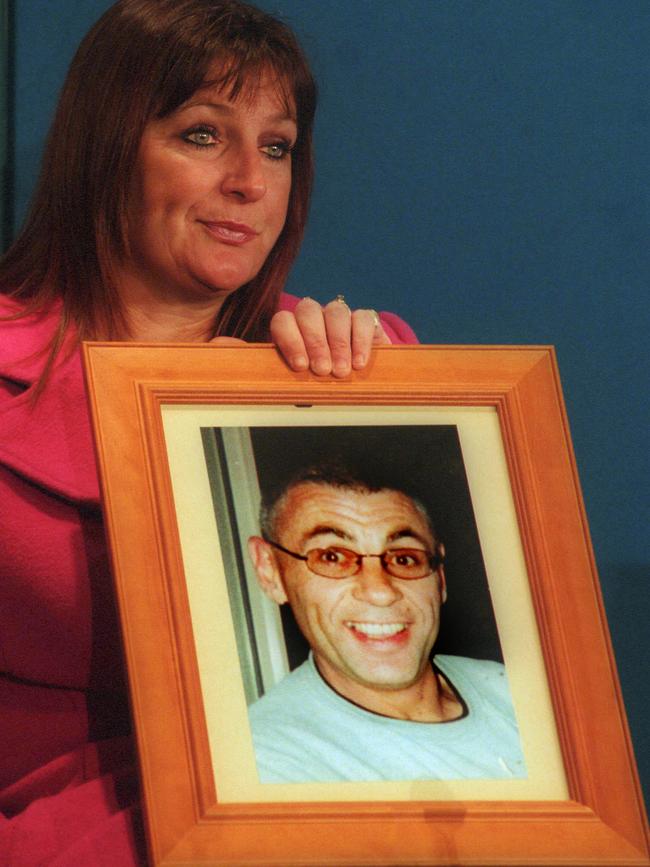 Wendy Peirce with a photo of slain husband Victor, a gangland war victim.