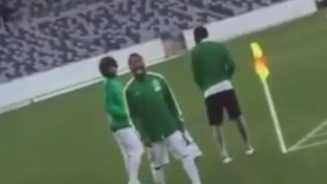 Al-Shamrani trades insults with a Saudi fan.