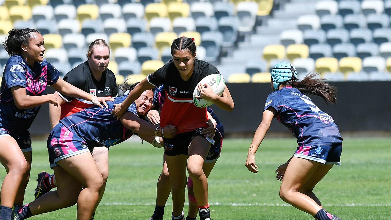 Kirwan State High v Mabel Park. Kirwan State High, Ana Malupo. Picture: Shae Beplate.