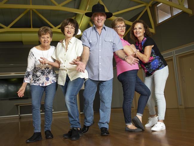 HOLD FOR NETWORK HEALTH OF THE NATION TO RUN 31ST JANUARY 2024 The importance of learning a new skill or staying socially active in your 50s to stave off potential health problems. Line Dancers L to R Cathy GATT (age 77) Tita Kolonis (68) John Kolonis 67)Mary Seychell(68) Maree Camilleri(69)Picture Andrew Tauber