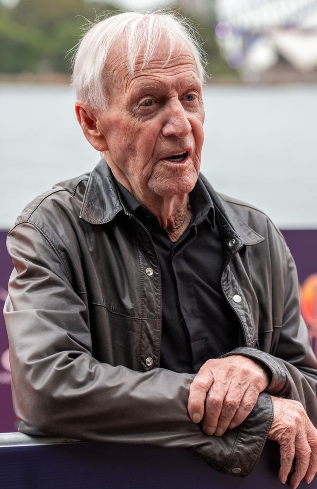 Paul Hogan walks the red carpet for the opening of Crocodile Dundee. Picture Thomas Lisson