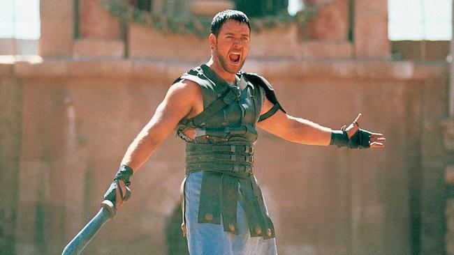 Crow as Maximus Decimus Meridius in Gladiator.