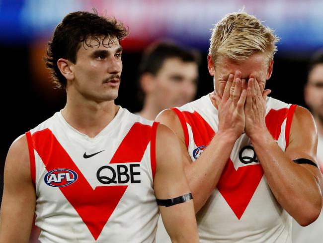 MELBOURNE, AUSTRALIA - MARCH 31: Isaac Heeney of the Swans looks dejected after a loss during the 2022 AFL Round 03 match between the Western Bulldogs and the Sydney Swans at Marvel Stadium on March 31, 2022 In Melbourne, Australia. (Photo by Dylan Burns/AFL Photos via Getty Images)