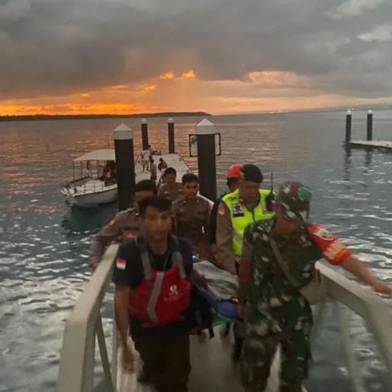 The rescue mission took about one hour with the young man taken to a nearby hospital. Picture: Instagram/basarnas_bali