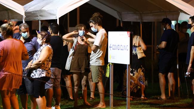 Perth residents lining up for testing. Picture: Paul Kane