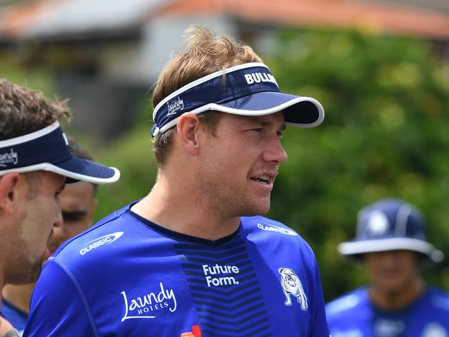 Matt Burton at Bulldogs training. Pictures: NRL Photos