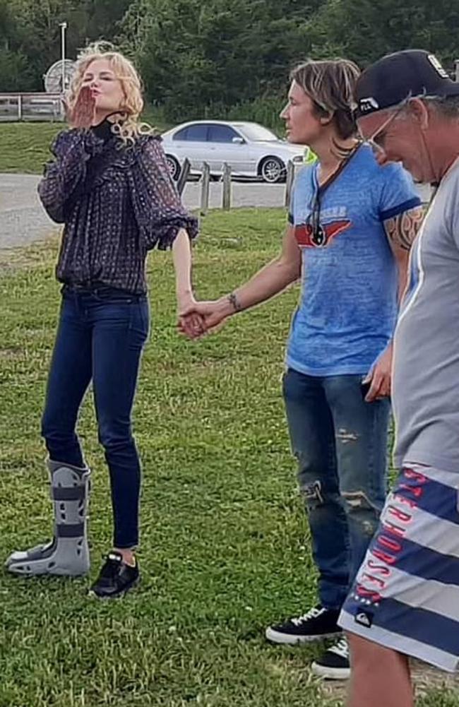 Nicole Kidman wearing a moon boot after she broke her ankle while isolating with husband Keith Urban in Nashville. Picture: Instagram