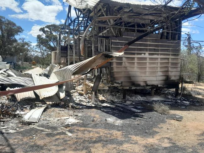 The Sunraysia community and the Coleman’s family have rallied together to help Tracey and Duncan through this tough time. Picture; Supplied