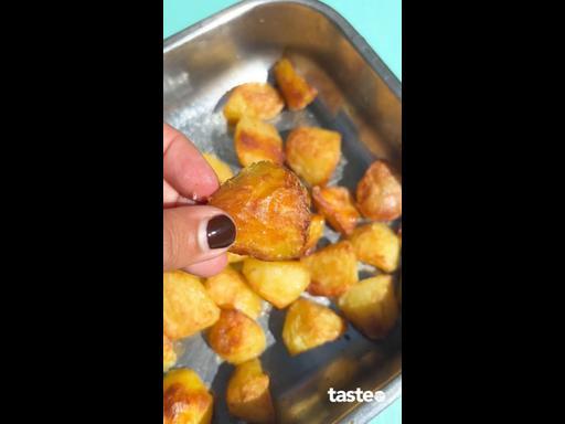 The crispiest ever roast potatoes 