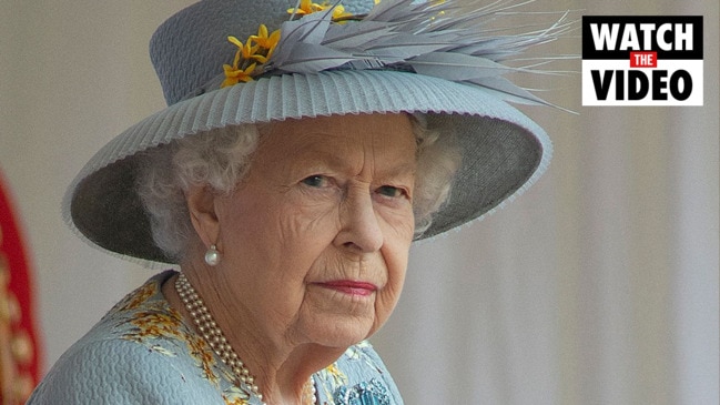 Queen Elizabeth II cancels engagements over Covid symptoms