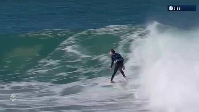 Joel Parkinson surfing at the Corona Open (2018)